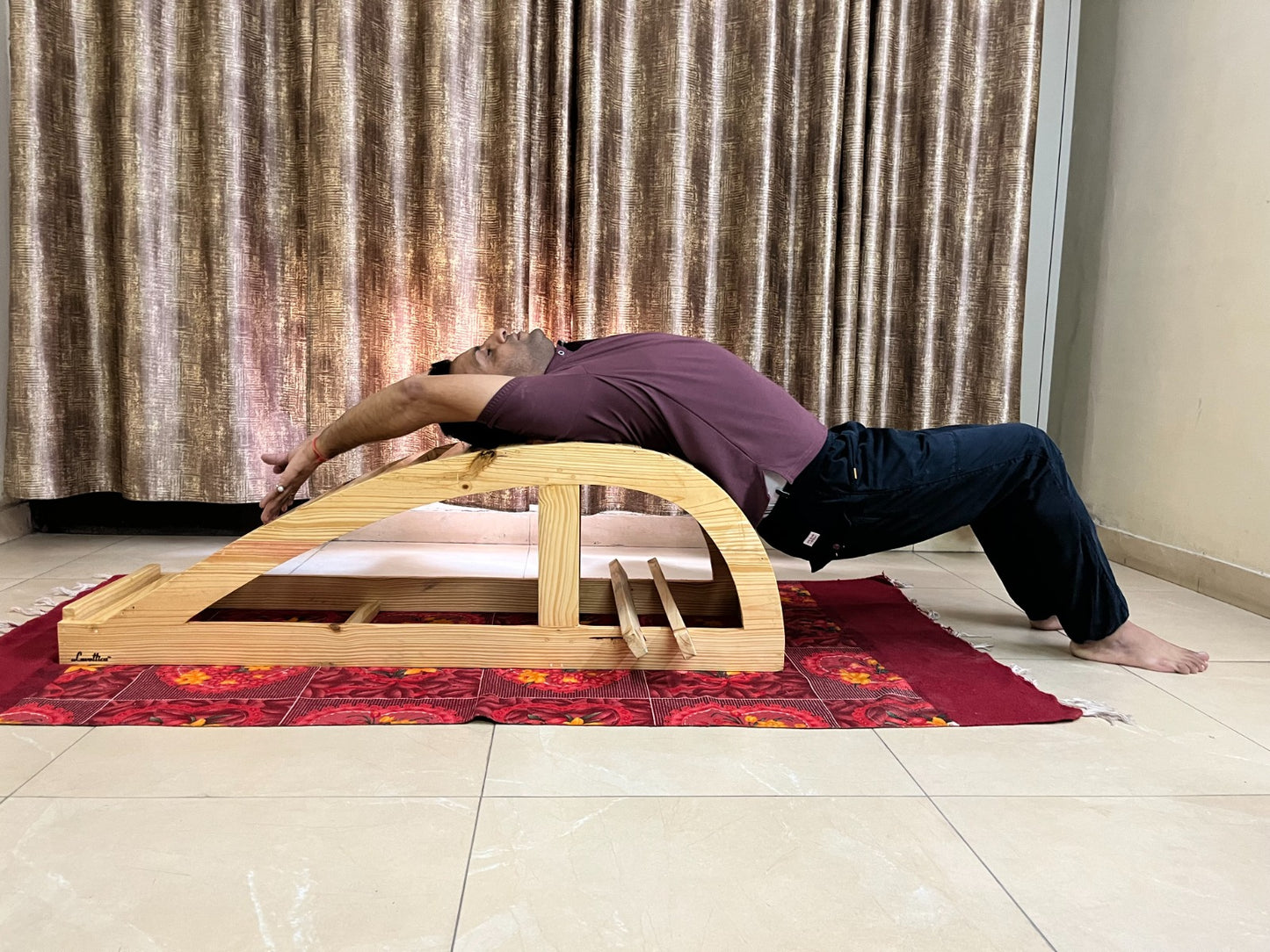 Viparita Dandasana Bench/Back- Bending Bench