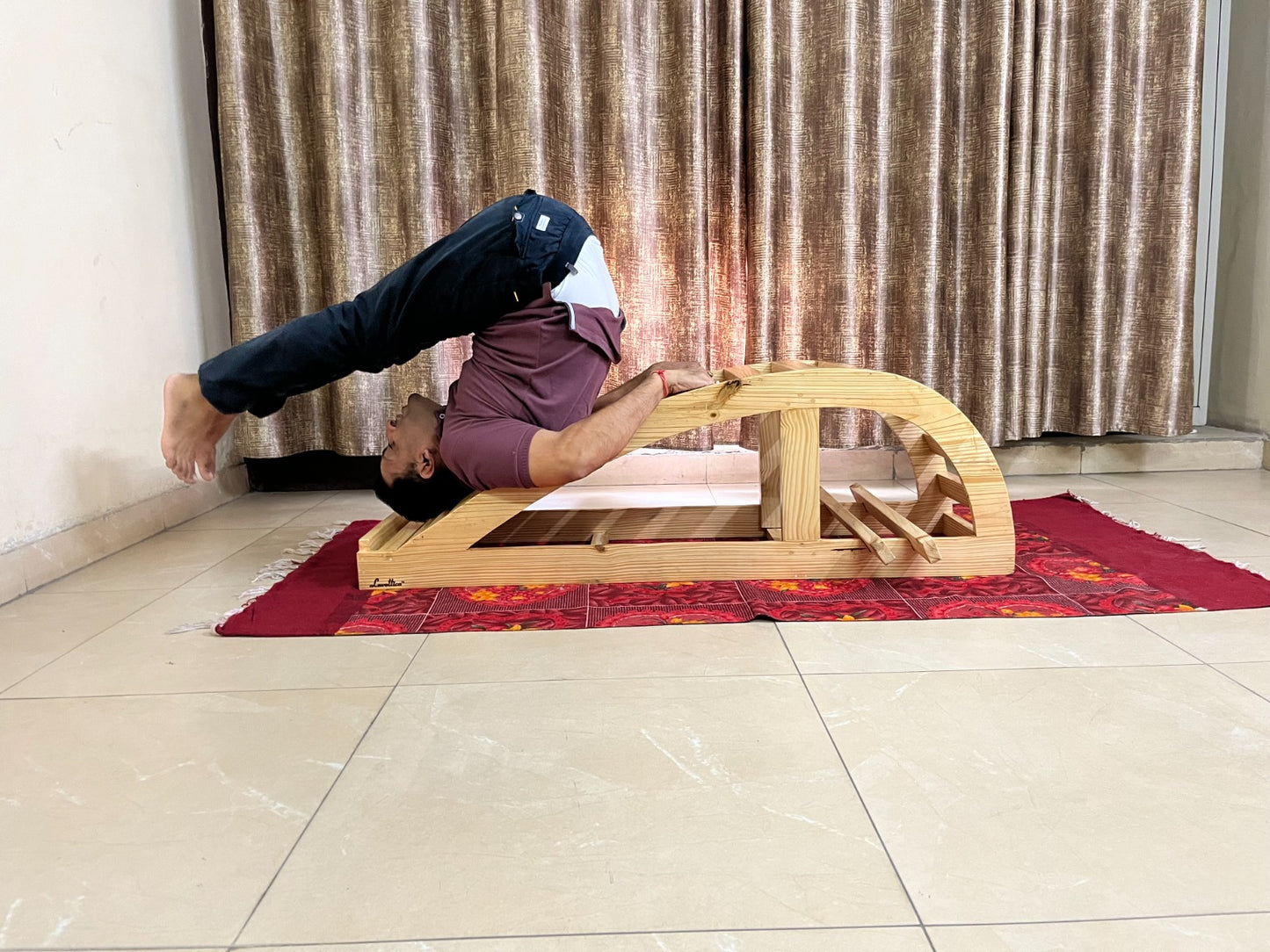 Viparita Dandasana Bench/Back- Bending Bench